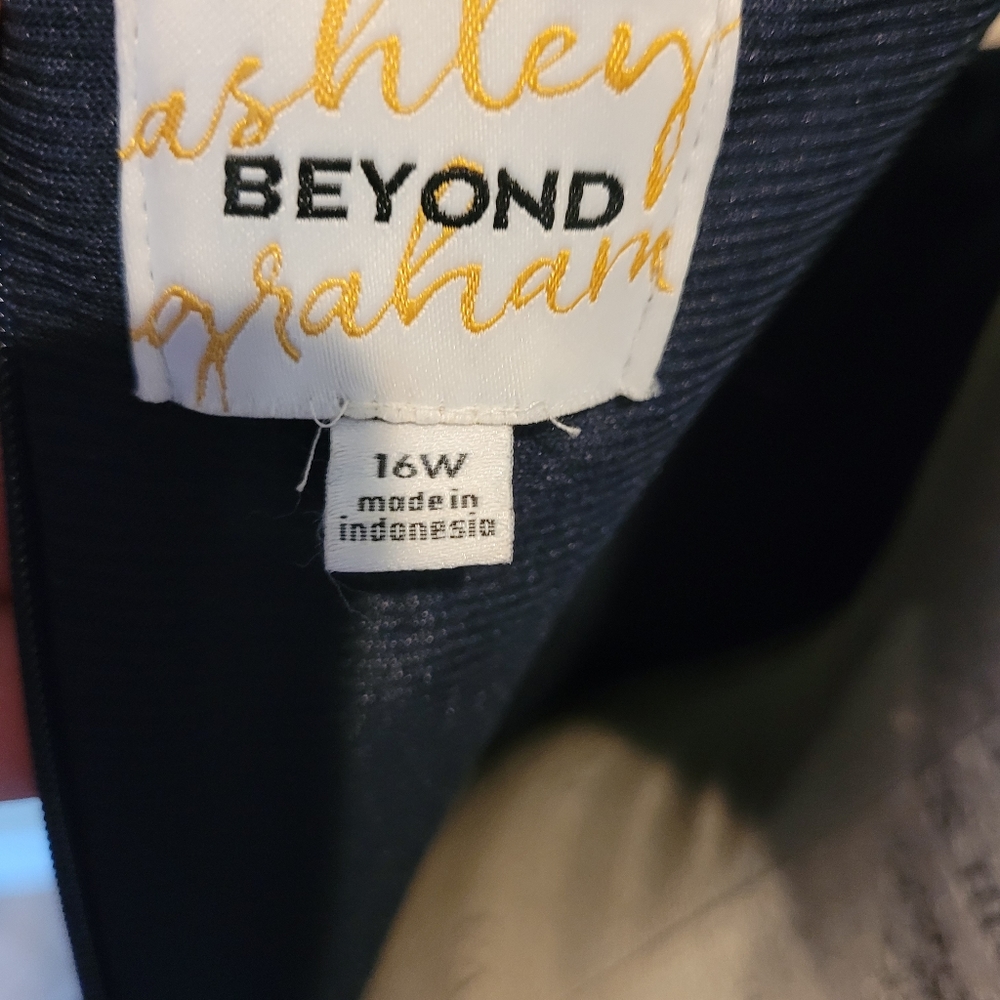 Ashley Graham Beyond Ashley Collection View 3